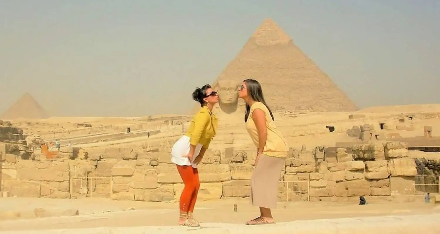 Giza Pyramids and the Grand Egyptian Museum
