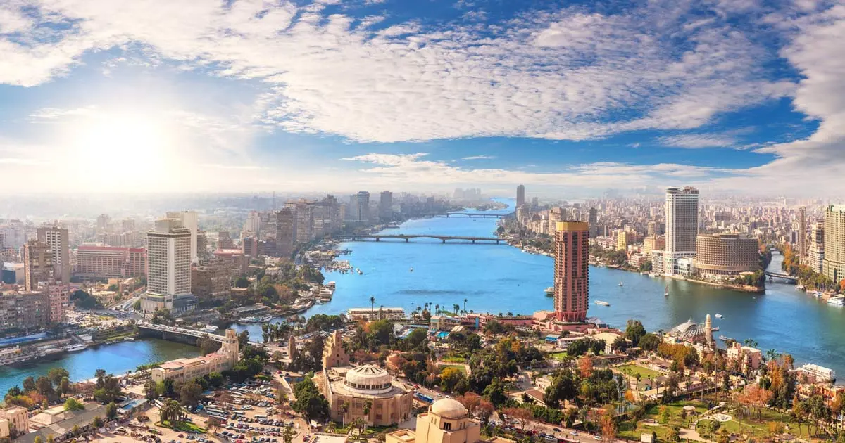 🚗 From the Pyramids to the Mediterranean: Egypt’s Top 5 Scenic Road Trips